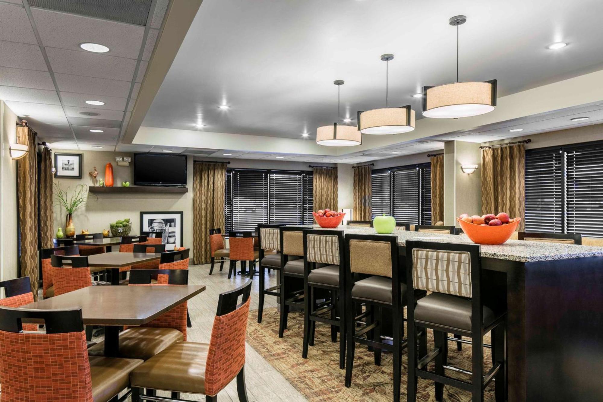 Hampton Inn Kansas City/Shawnee Mission Eksteriør bilde